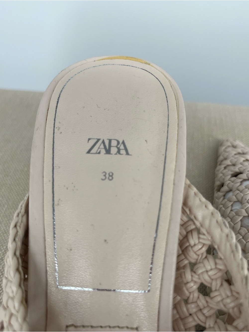 Zara Woven Pointed-Toe Slip-On Mules in Beige - Picture 7 of 8